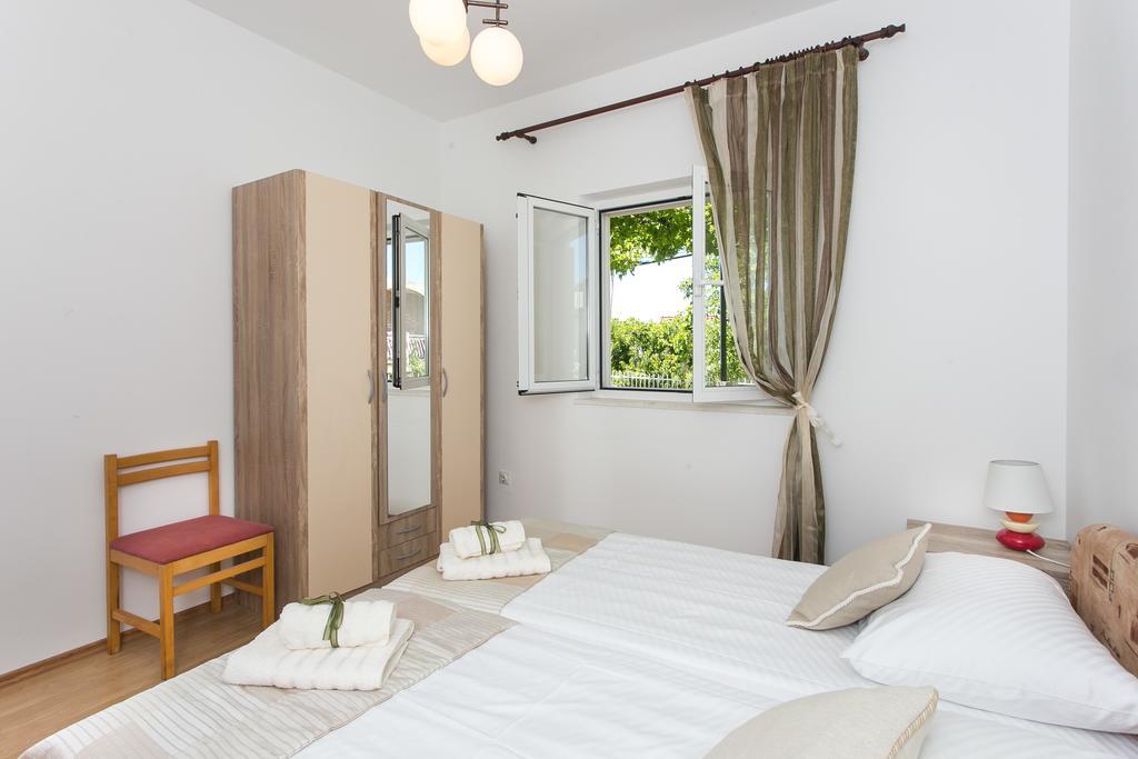 Apartments Olive ムリニ エクステリア 写真