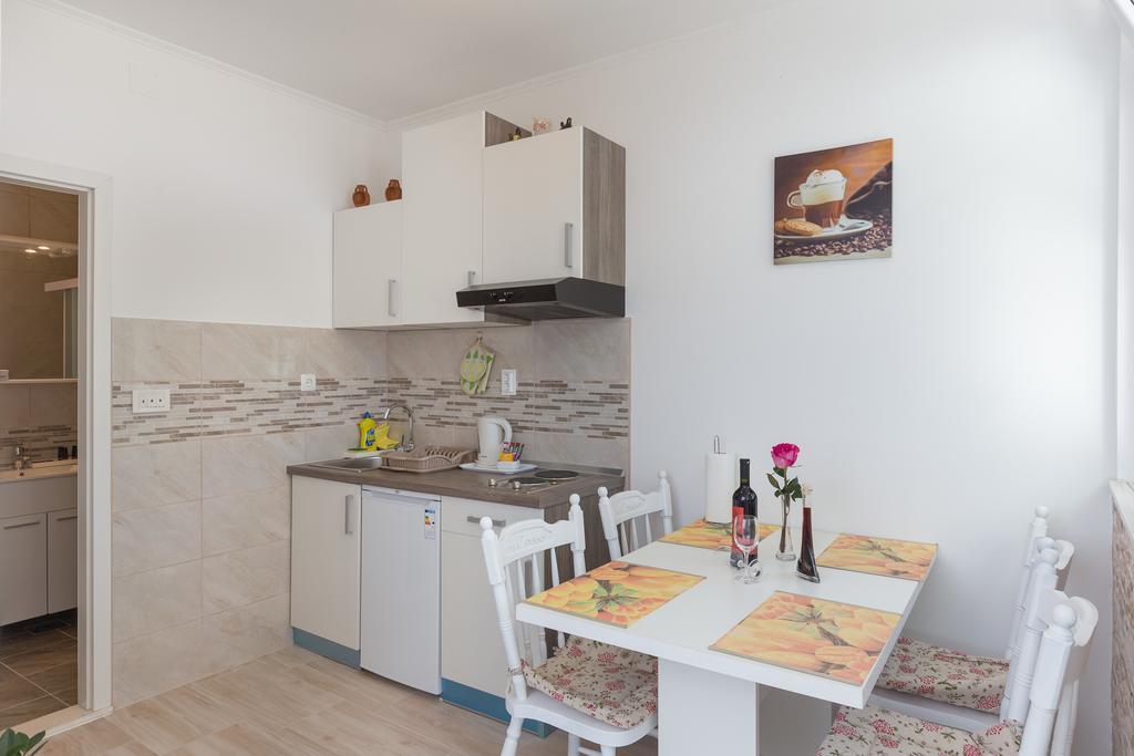 Apartments Olive ムリニ エクステリア 写真