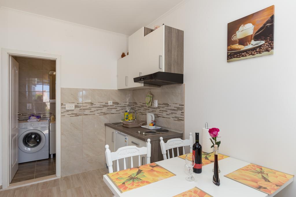 Apartments Olive ムリニ エクステリア 写真